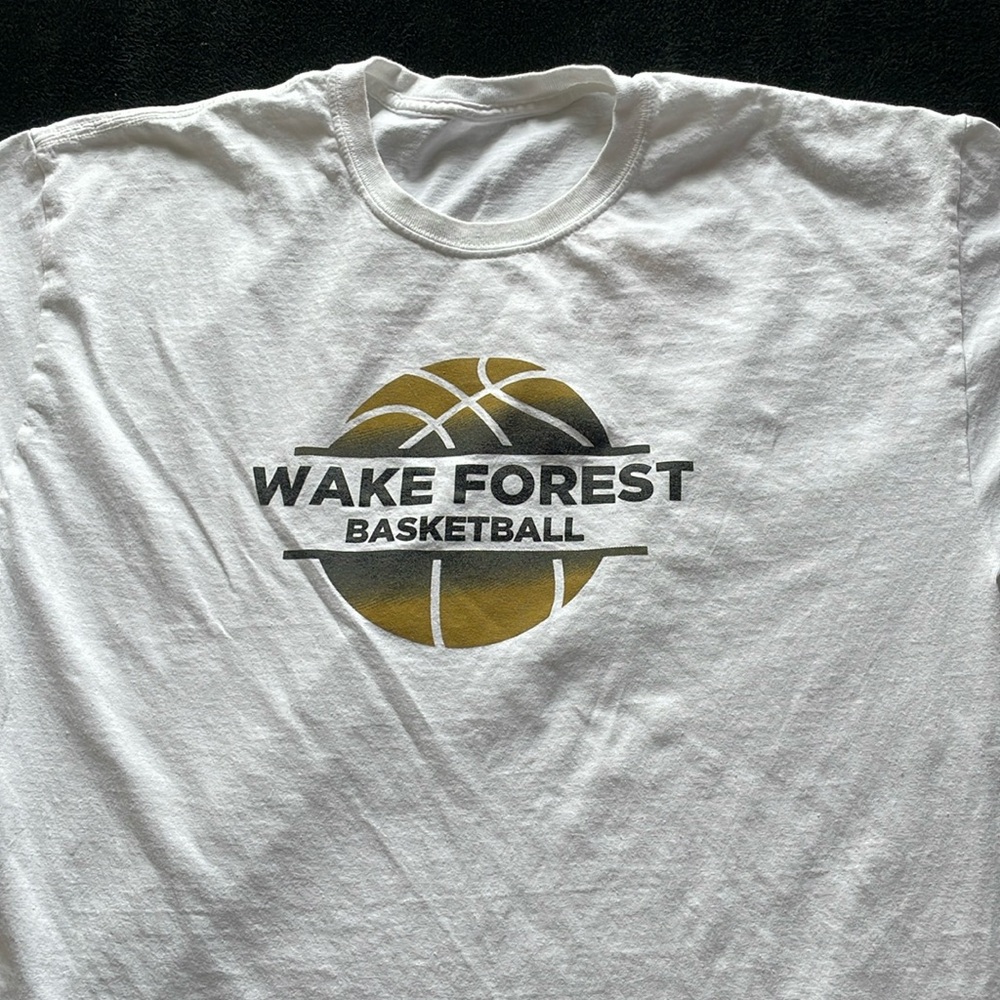 WAKE FOREST BASKETBALL Demon Deacons T-shirt  Short Sleeve